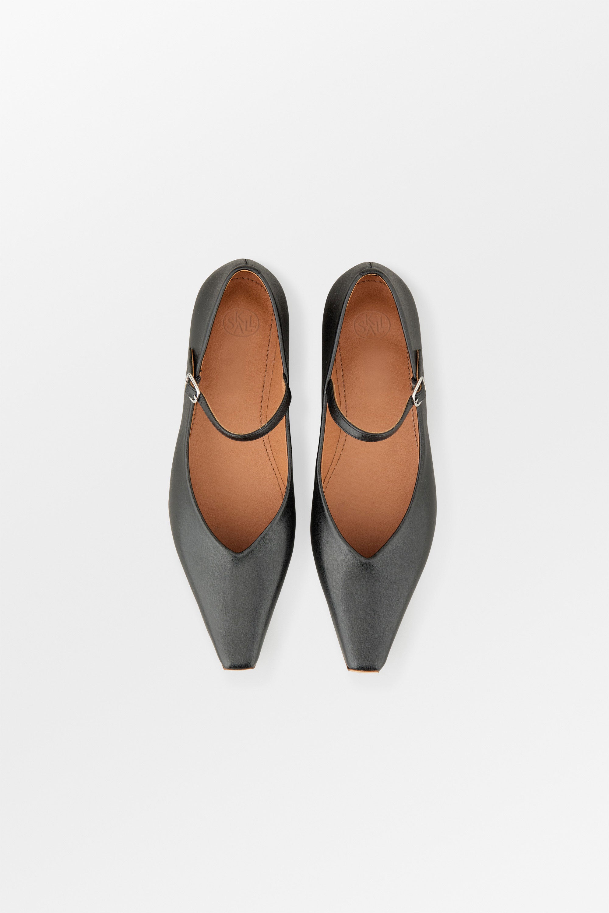 Skall Studio Pointy mary jane Shoes Black